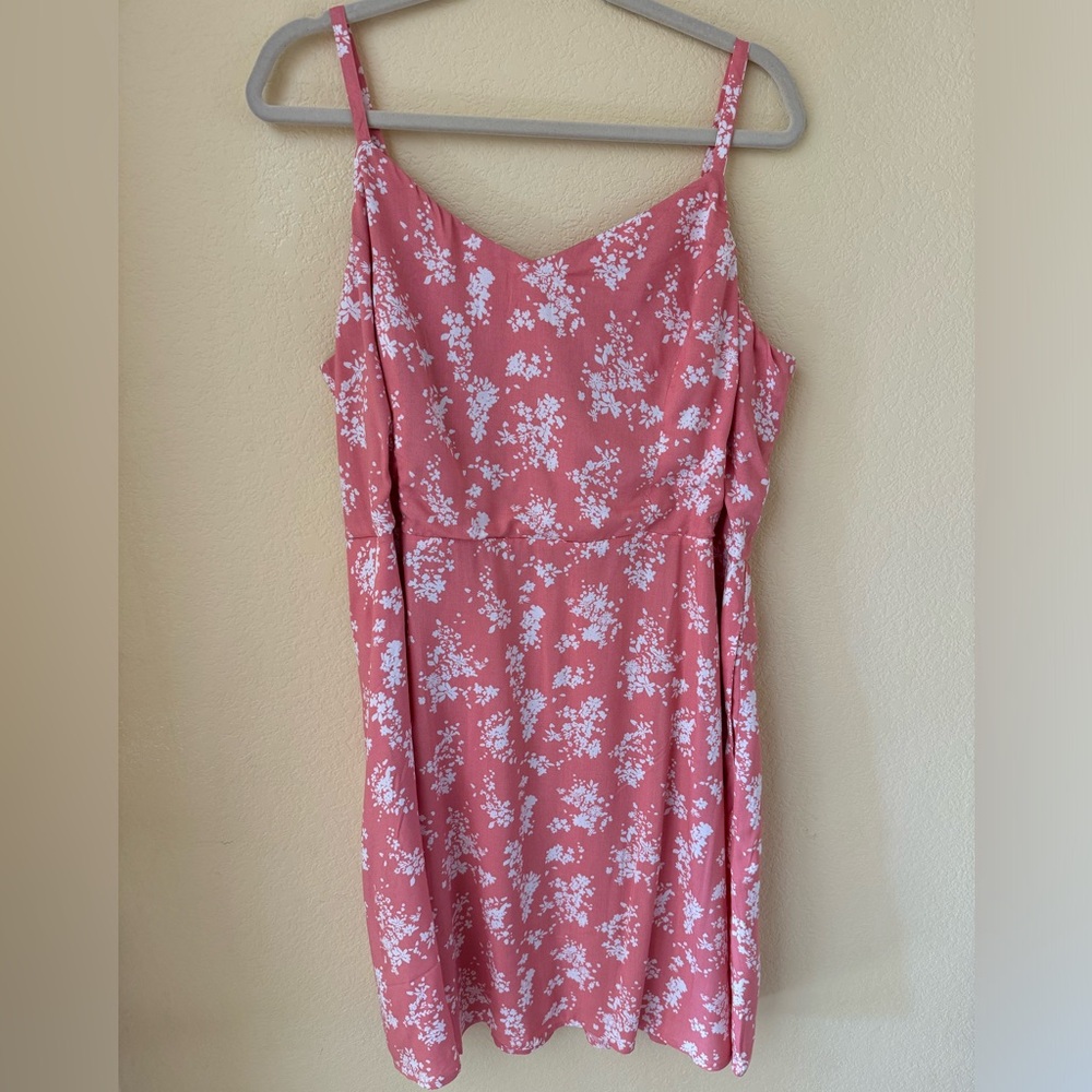 Maurice's Super Cute Pink Floral Skater Mini Dress Ruched Back NWT Size 1X